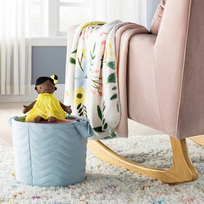 Plush Baby Blanket Floral Meadow - Cloud Island™ 1 Plush Baby Blanket Floral Meadow - Cloud Island™