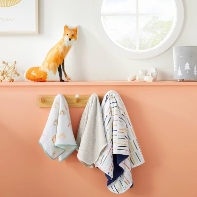 Brushed Jersey Stroller Blanket Rainbow - Cloud Island™ 1 Brushed Jersey Stroller Blanket Rainbow - Cloud Island™