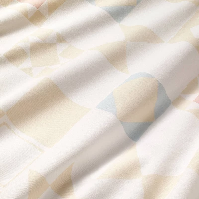 Cotton Fitted Crib Sheet - Quilt - Cloud Island™ 2 Cotton Fitted Crib Sheet - Quilt - Cloud Island™ - Image 2