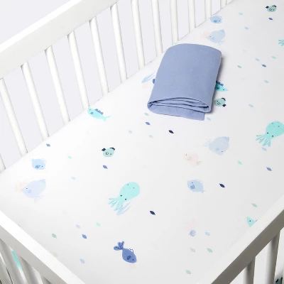 Fitted Jersey Crib Sheet 2pk - Cloud Island™ Fish Friends And Solid Blue 2 Fitted Jersey Crib Sheet 2pk - Cloud Island™ Fish Friends And Solid Blue - Image 2