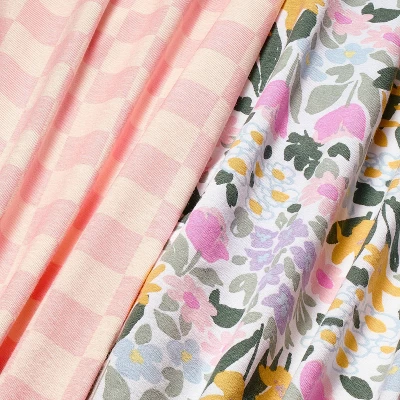 Fitted Jersey Crib Sheet - Painterly Floral - 2pk - Cloud Island™ 2 Fitted Jersey Crib Sheet - Painterly Floral - 2pk - Cloud Island™ - Image 2