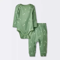 Baby Boys' 2pc Wide Ribbed Top & Bottom Set - Cloud Island™ Green -Cloud Island Shop GUEST e059e468 7aa3 4735 ae1b 2c06e5464345
